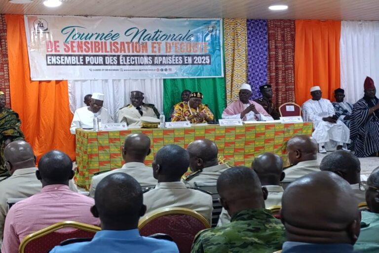 Côte d’Ivoire-AIP/ La Chambre nationale des rois et chefs traditionnels sensibilise sur la paix à Odienné