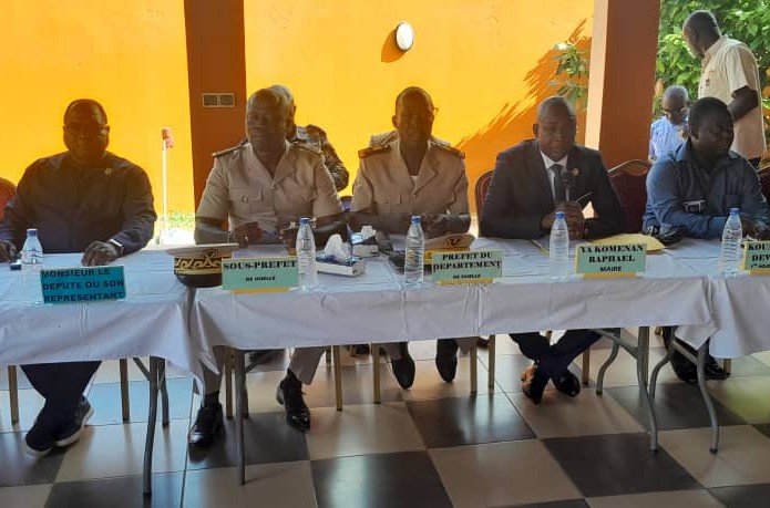 Côte d’Ivoire – AIP / Les populations villageoises de Ouellé invitées à s’impliquer dans la lutte contre l’orpaillage clandestin