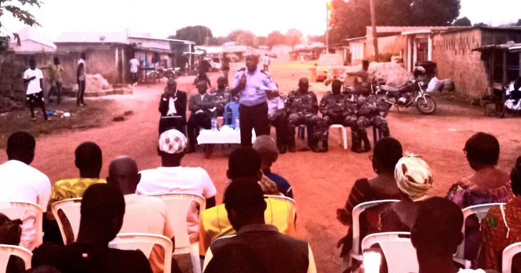 Côte d’Ivoire-AIP/ Les habitants du quartier ‘’Chicago’’ de Daoukro sensibilisés au civisme et à la cohésion nationale