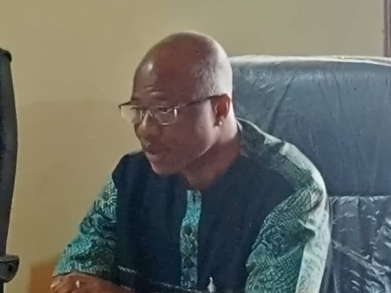 Côte d’Ivoire-AIP / Présidentielle 2025 : Traoré Méfoua installe les commissions locales de la CEI à Issia