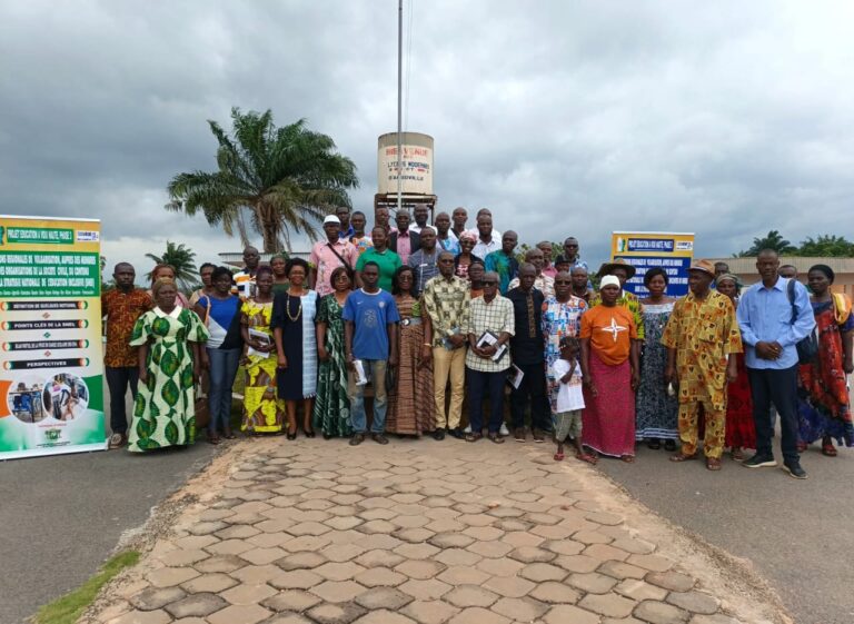 Côte d’Ivoire-AIP/ La société civile s’engage pour une éducation inclusive et la réintégration des filles mères à Agboville