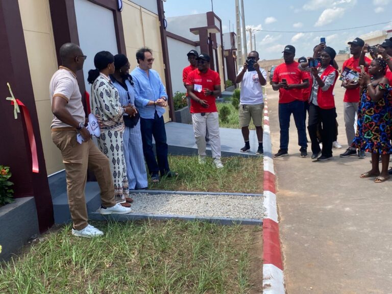 Côte d’Ivoire-AIP /Un promoteur immobilier remet les clés des villas du projet Makadi 3 aux acquéreurs de Yamoussoukro
