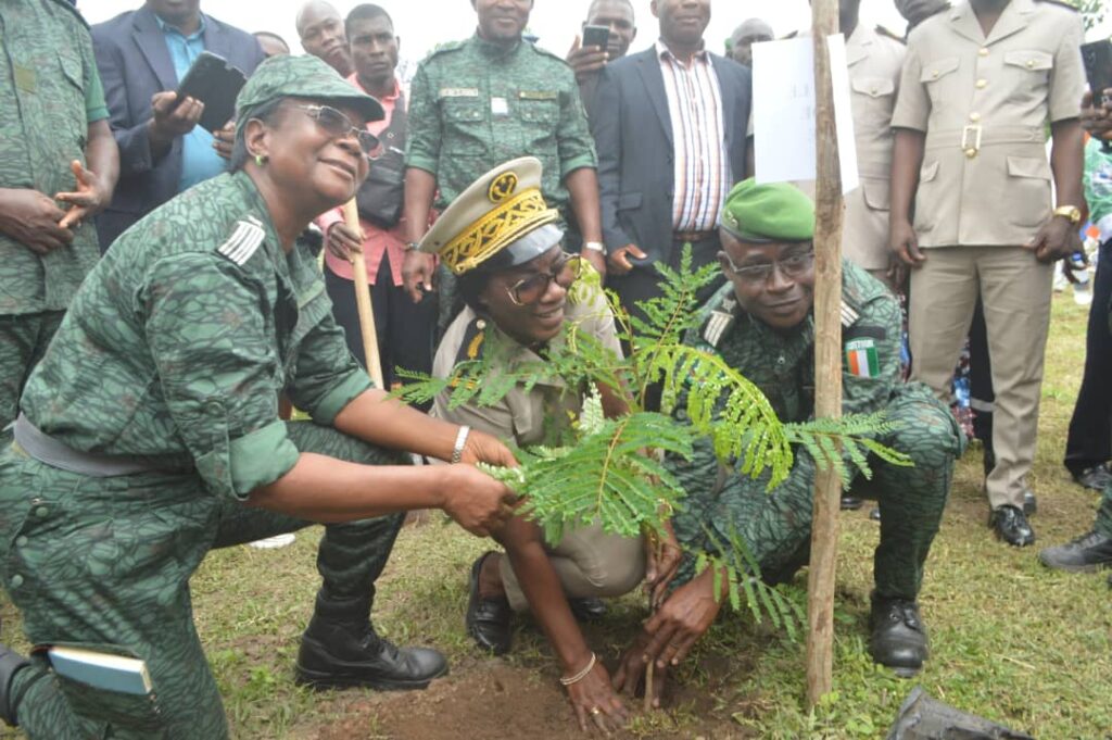 Côte d’Ivoire-AIP/ JNA 2025 à Bouaflé : les populations de la Marahoué appelées à recréer la forêt disparue