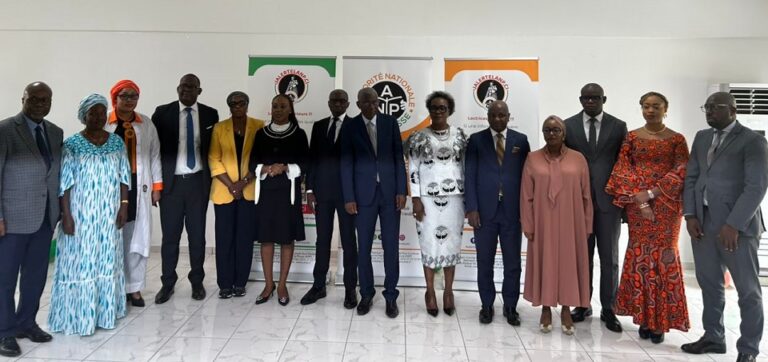 Côte d’Ivoire-AIP/ Le ministère de la Communication encourage l’usage de la plateforme « jalertelanp.anp.ci » pour signaler les manquements à l’éthique journalistique