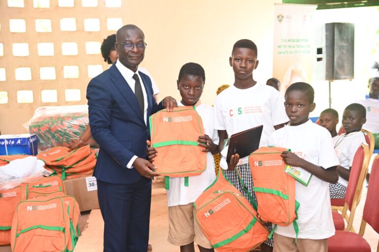 Côte d’Ivoire-AIP/Tiémélékro : le CNS engage une action de sensibilisation contre le travail des enfants en période de vacances