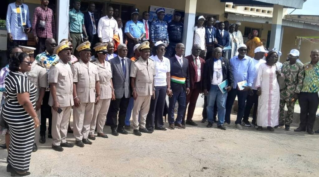 AIP/ Les populations de Duékoué informées sur les missions de l’observatoire pour la qualité des services financiers de Côte d’Ivoire
