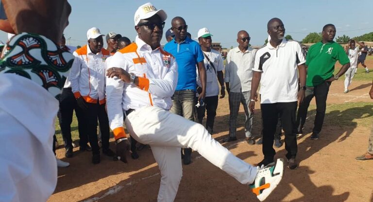 Côte d’Ivoire-AIP/ Les populations de Ouangolodougou rendent hommage au Président Alassane Ouattara à travers le football