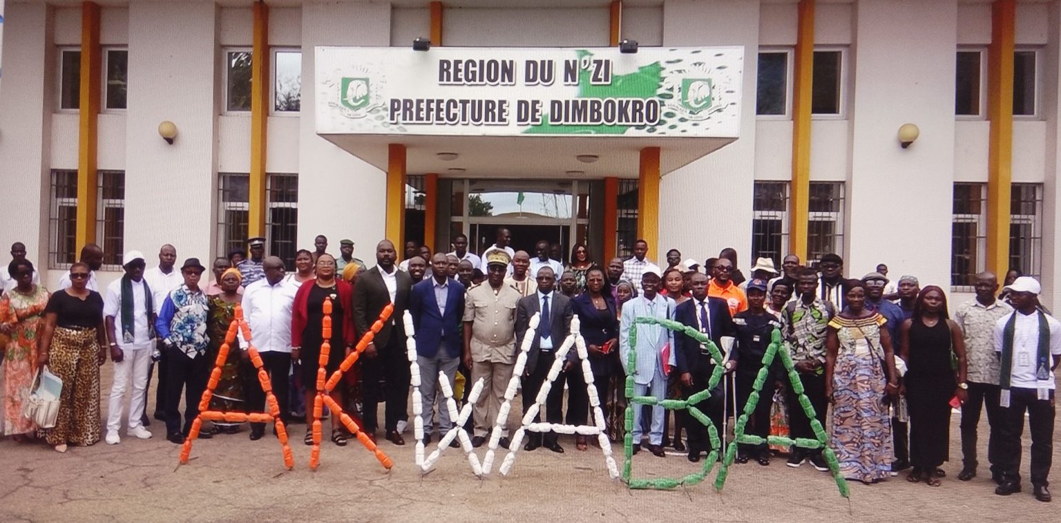 Côte d’Ivoire – AIP / Lancement à Dimbokro du projet ‘’EcoPavé N’Zi’’ de transformation des déchets plastiques en pavés et produits dérivés