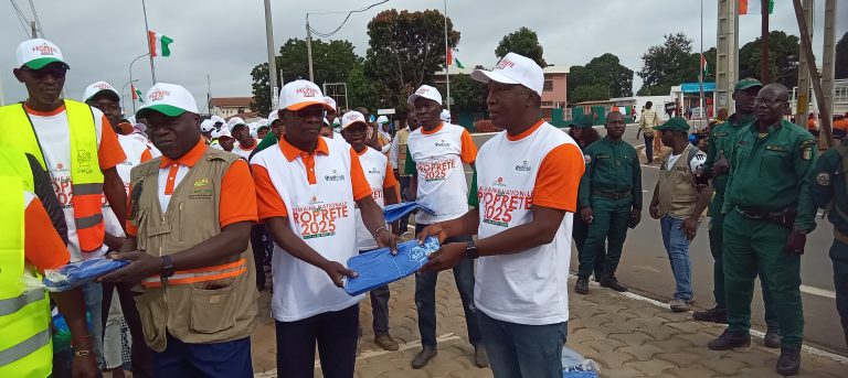 Côte d’Ivoire-AIP/ AN 65 : une campagne de sensibilisation pour une ville propre à Bouaké