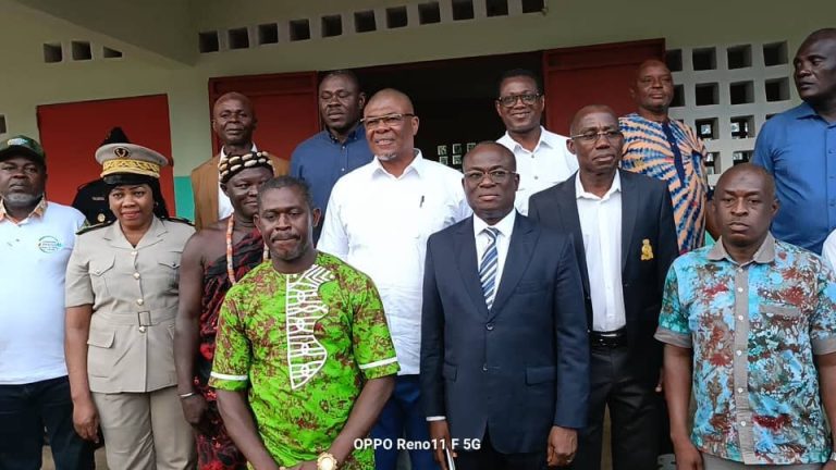 Côte d’Ivoire-AIP/ La fondation Petroci offre une école préscolaire au village de Ouatté