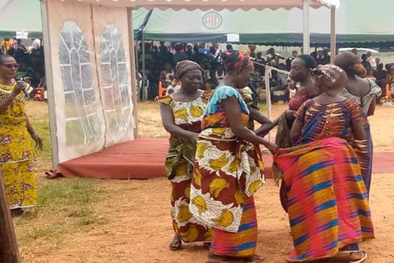 Côte d’Ivoire-AIP / « Souamla », un jeu ancestral Agni Morofwè qui ravive la mémoire à Assaoufoué