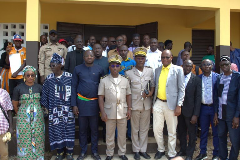 Côte d’Ivoire-AIP/ Le conseil municipal de Madinani dote deux villages de salles de classe