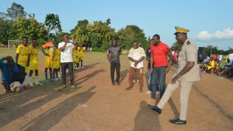 Côte d’Ivoire-AIP/ Lancement du tournoi de football doté du trophée Dominique Ouattara à Béoumi