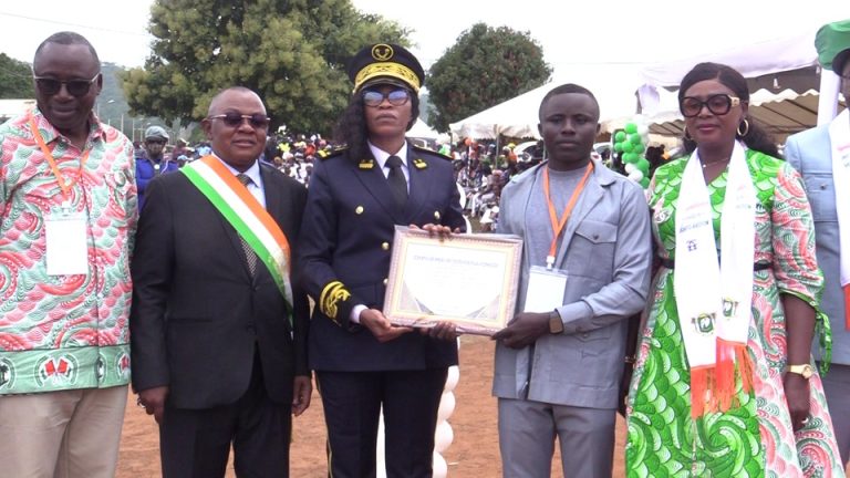 Côte d’Ivoire-AIP / An 65 : des distinctions honorifiques et animations sportives marquent la fête à Kouafo Akidom