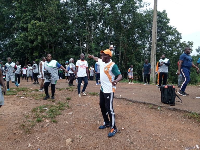 Côte d’Ivoire-AIP/ Le sous-préfet de Liliyo organise une marche sportive pour la cohésion sociale avant les élections