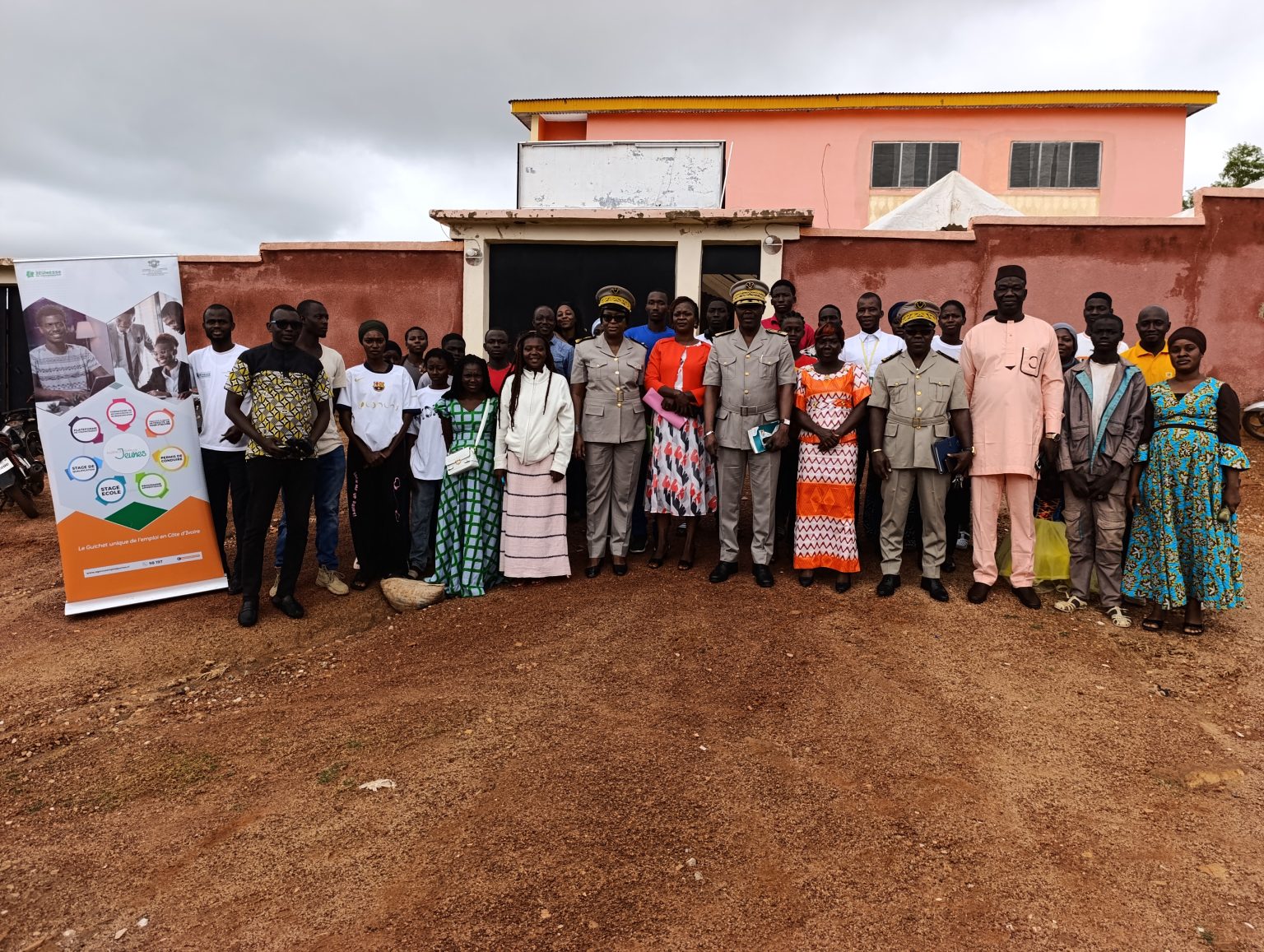 Côte d’Ivoire-AIP / Foire nationale de l’emploi et du recrutement à Boundiali : Neuf jeunes de la Bagoué décrochent des stages qualifiants