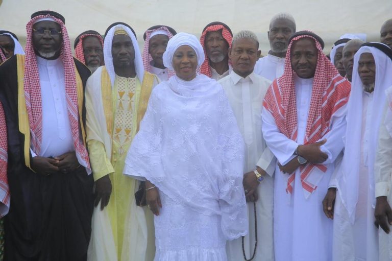 Côte d’Ivoire-AIP/ Kandia Camara appelle les pèlerins du Hadj d’Abobo à prier pour la paix