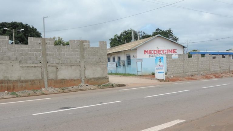 Côte d’Ivoire-AIP/ Une clôture en construction autour de l’hôpital départemental de Botro pour renforcer la sécurité