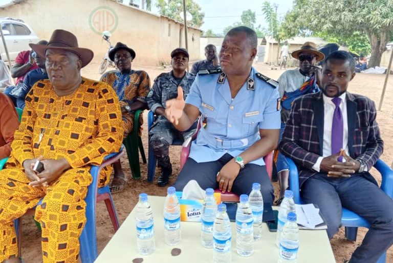 Côte d’Ivoire-AIP/ Les populations du village d’Akabrékoua appelées à la responsabilité civique et à la non-violence