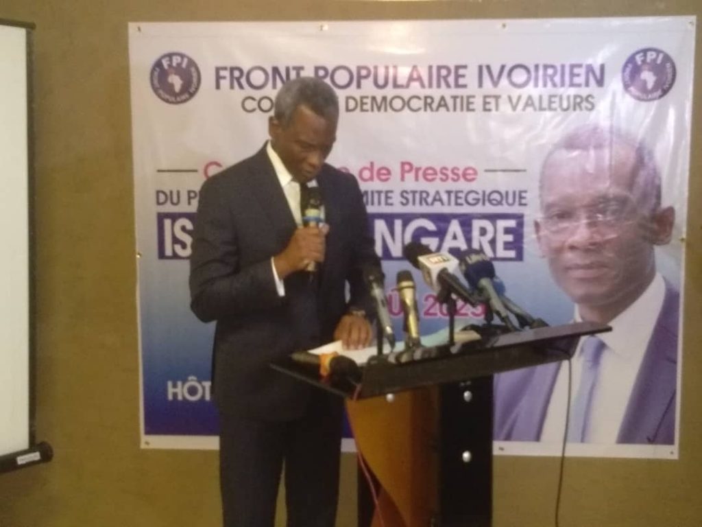 Côte d’Ivoire-AIP /Présidentielle 2025 : le courant “Démocratie et Valeur” du FPI apporte son soutien à la candidature du président Alassane Ouattara