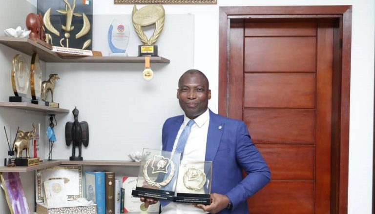 Côte d’Ivoire – AIP / Transfusion sanguine : le Pr Sekongo mise sur la digitalisation et la proximité pour moderniser le système ivoirien (Interview)