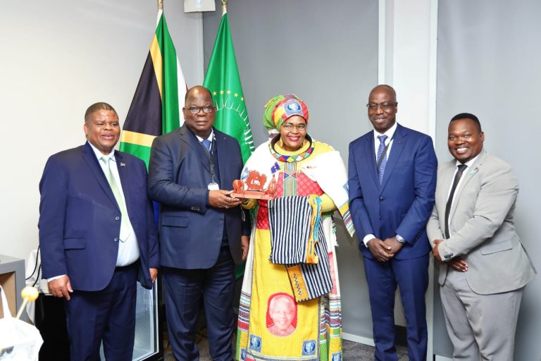 Côte d’Ivoire–AIP/Le ministre Laurent Tchagba réactive l’accord de coopération hydrique avec l’Afrique du Sud