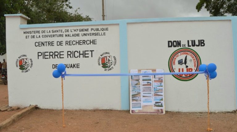 Côte d’Ivoire-AIP/ L’UJB remet les travaux de ravalement de façade de l’Institut Pierre Richet de Bouaké