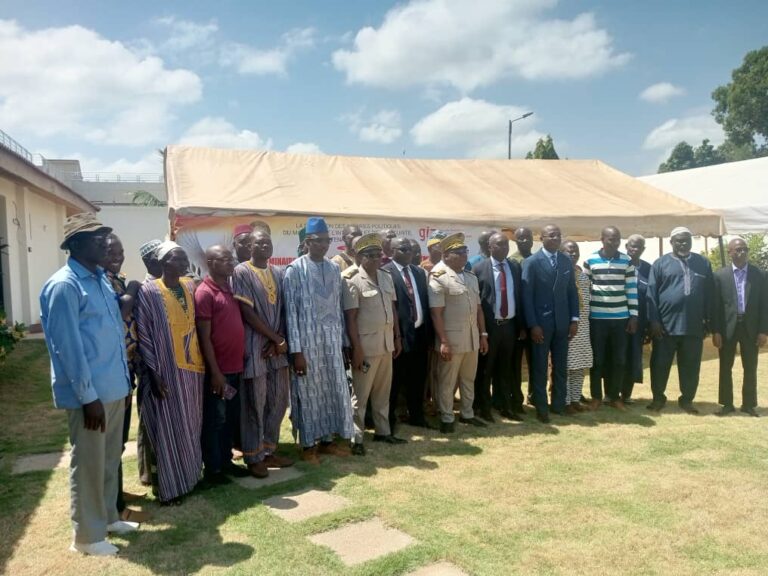 Côte d’Ivoire-AIP/ Des chefs traditionnels formés à la prévention des conflits par les alliances interethniques à Ferkessédougou