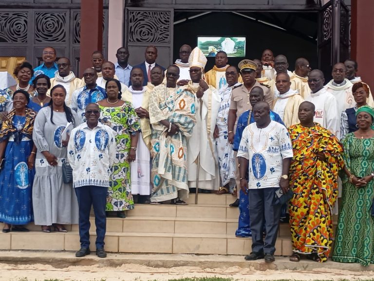 Côte d’Ivoire-AIP/ Le village d’Aby célèbre le jubilé de porcelaine de l’évangélisation et les 20 ans de la paroisse Notre Dame de l’Immaculée Conception