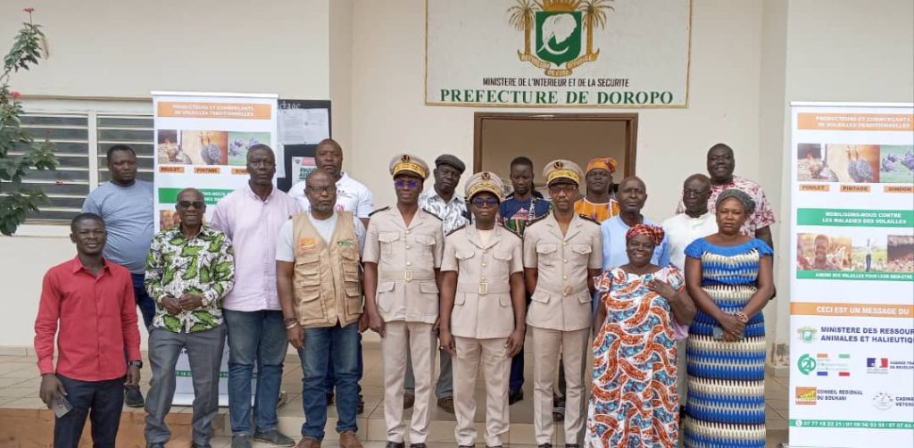 Côte d’Ivoire – AIP / Les éleveurs de volailles de Doropo sensibilisés sur les maladies aviaires pour une bonne productivité avicole