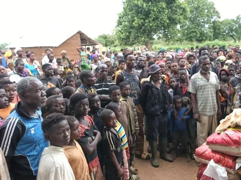 Côte d’Ivoire-AIP / Dans les méandres du conflit ghanéen : des milliers de déplacés affluent dans le Bounkani