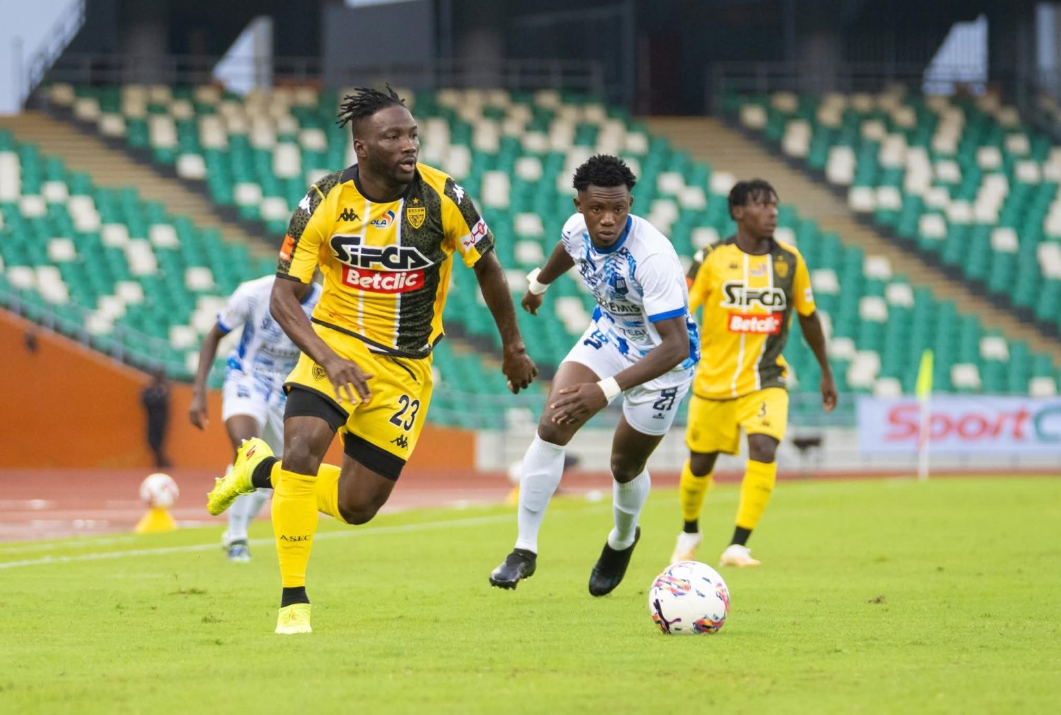 Côte d’Ivoire-AIP / Ligue 1 (2e journée) : réalisme et solidité défensive offrent la victoire à l’ASEC face à l’AFAD (1-0)