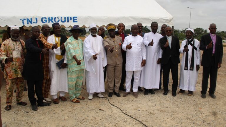 Côte d’Ivoire-AIP/ Les guides religieux d’Agboville prient pour une élection présidentielle apaisée