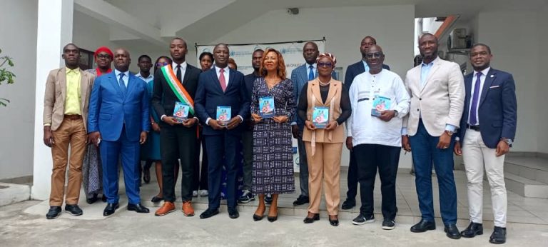 Côte d’Ivoire-AIP/ Le CNDH élabore un guide pratique de lutte contre la corruption dédié à la jeunesse