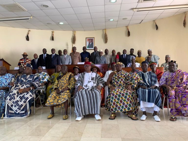 Côte d’Ivoire-AIP/ Jeannot Ahoussou-Kouadio présente la candidature du président Ouattara à la Chambre des rois et chefs traditionnels
