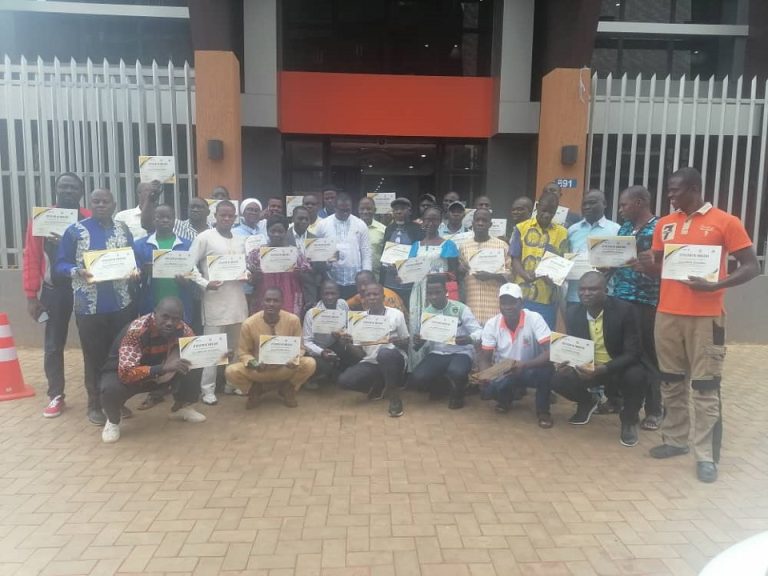 Côte d’Ivoire-AIP/ Fin de formation pour 30 apiculteurs à Yamoussoukro