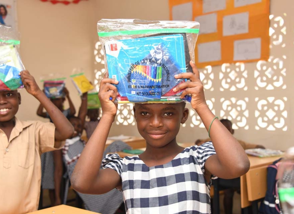 operation de distribution de kits scolaires-01