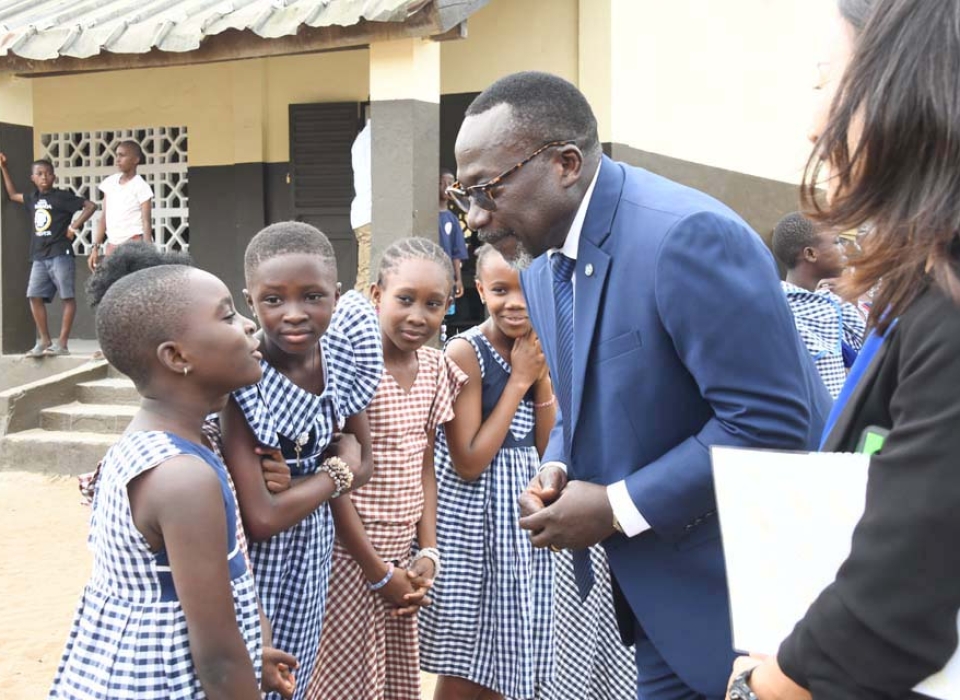 operation de distribution de kits scolaires-07