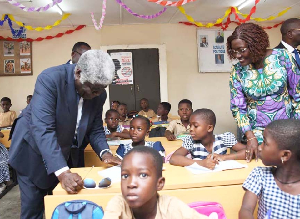 operation de distribution de kits scolaires-17
