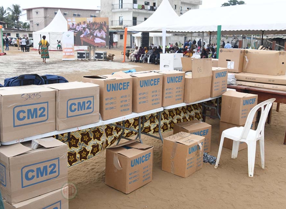 operation de distribution de kits scolaires-21