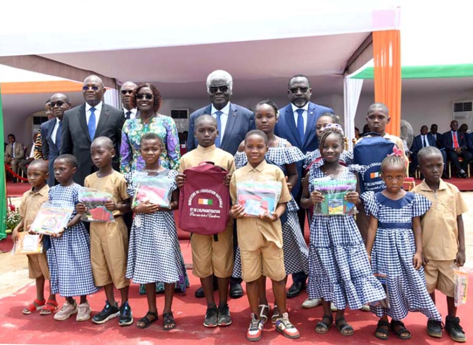 operation de distribution de kits scolaires-31