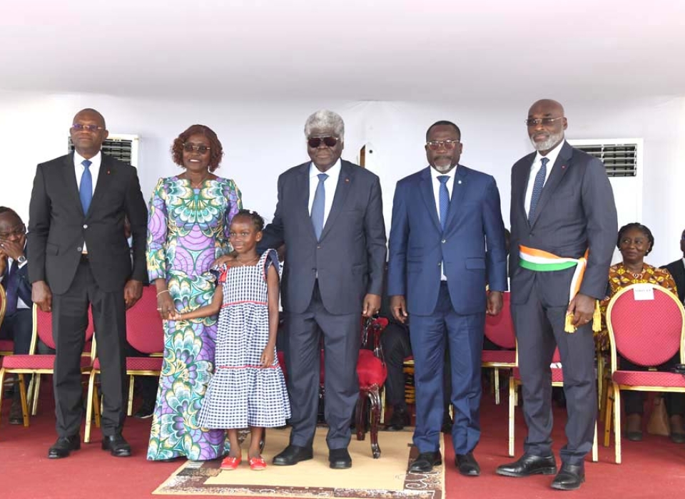 operation de distribution de kits scolaires-50