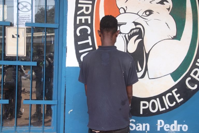 Côte d’Ivoire-AIP/ Un meurtrier présumé interpellé en possession de crânes humains à San Pedro