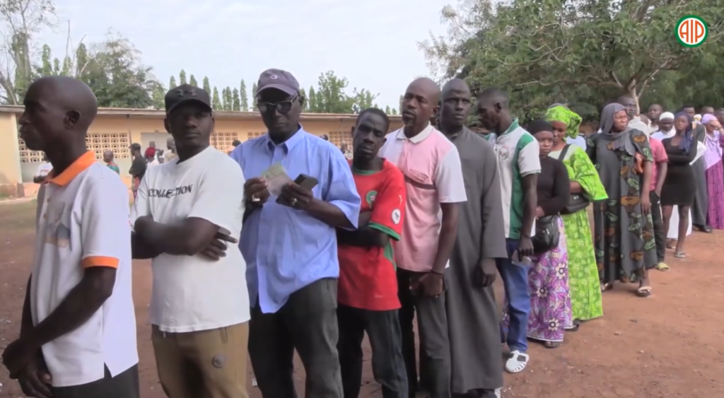 Région- Séguéla / Présidentielle 2025 : forte mobilisation et sérénité dans les bureaux de vote à Séguéla