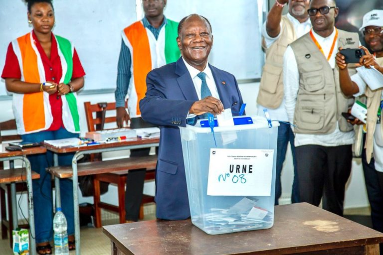 Côte d’Ivoire-AIP/ Présidentielle 2025: Alassane Ouattara espère les résultats dès le lendemain du scrutin