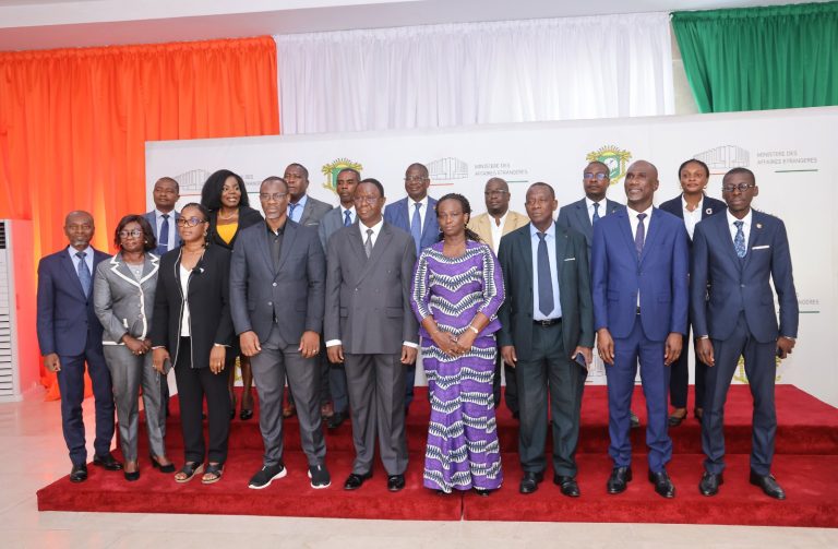 Côte d’Ivoire-AIP/ Diplomatie: Soro Kapieletien exhorte les diplomates ivoiriens affectés à l’étranger à la discipline et à l’excellence