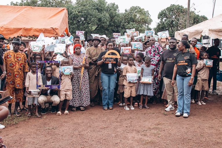 Côte d’Ivoire-AIP / L’ONG Cœur Joyeux ravive l’espoir de 300 écoliers de Dabou