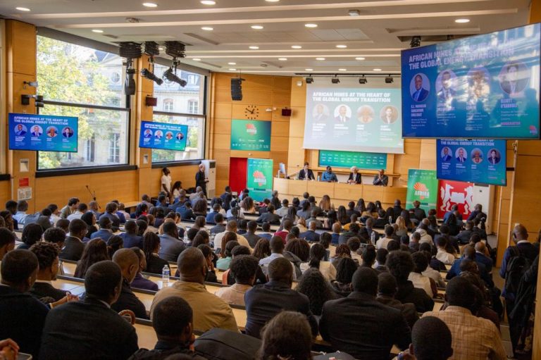 Côte d’Ivoire-AIP/ Ressources extractives: Sangafowa-Coulibaly expose le modèle économique ivoirien à Sciences Po Paris