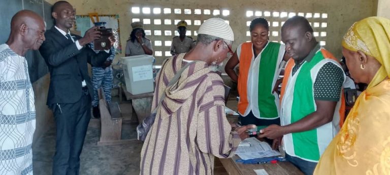 Côte d’Ivoire-AIP/ Présidentielle 2025: le vote se déroule dans le calme dans les 16 bureaux de Bettié
