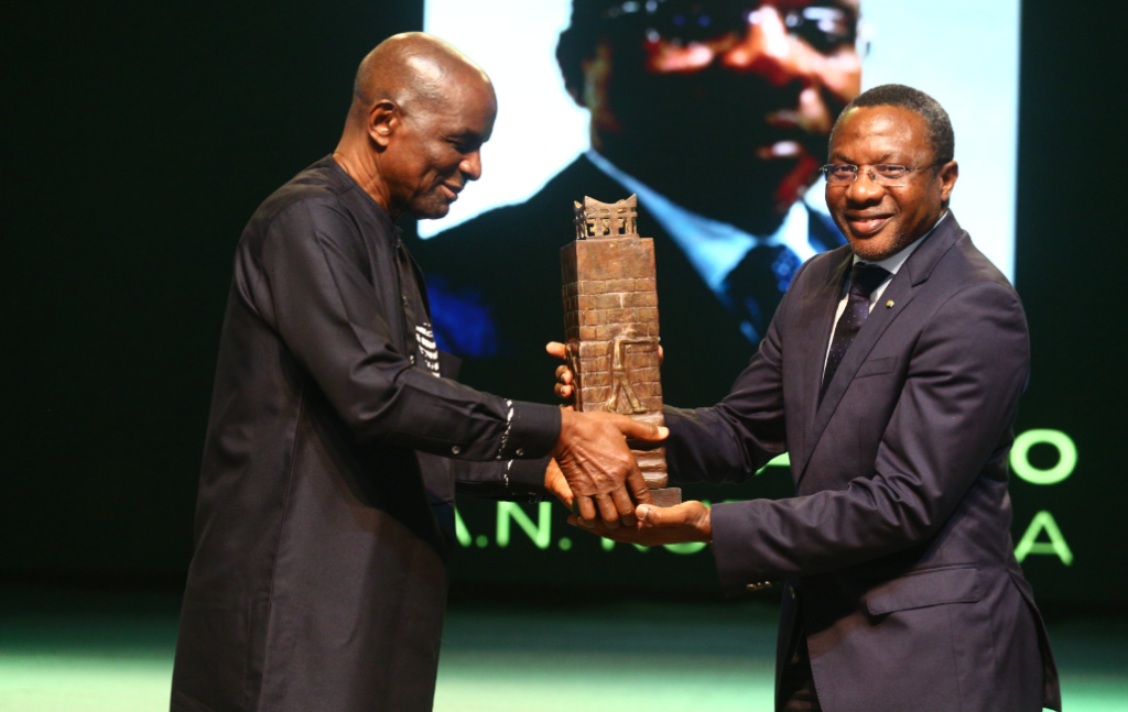 Côte d’Ivoire-AIP/ CGECI Academy 2025: Le DG d’une société de climatisation sacré entrepreneur de l’année